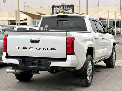 2024 Toyota TACOMA — фото 4