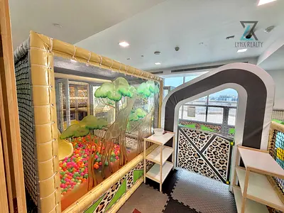 HUGE SIZE 2 BHK | KIDS PLAY AREA | HIGH FLOOR