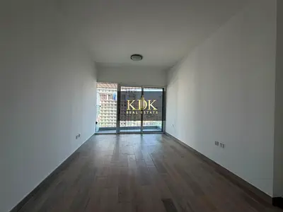 Modern Studio | Kitchen Appliances | Good Location