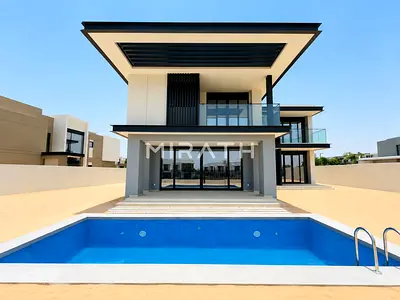 Super Spacious | Single Row | Premium Privacy