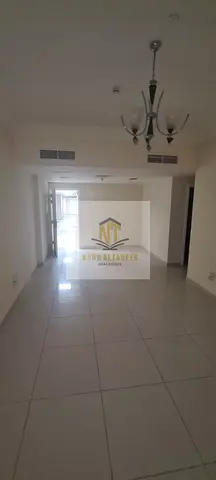 بدون عمولة شقة للايجار في الخان غرفتين وصالة وحمامين المميزات الغاز والتكييف مركزي شهرفري الباركن ترابي السعر 42000الف درهم الدفعات 4او6بعد الموافقة ا