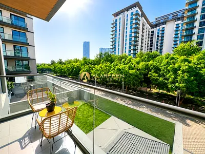 Park View l Large Layout l Corner Unit
