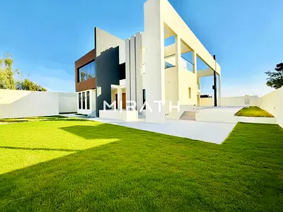Brand New 4BR Villa | Service Block| Negotiable