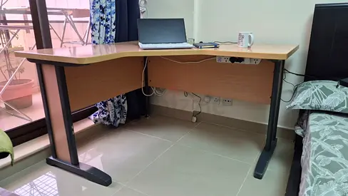 Wooden Corner Office/ Study Table