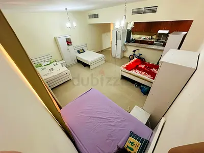 Bed Space for Female – Al Khail Gate, Dubai