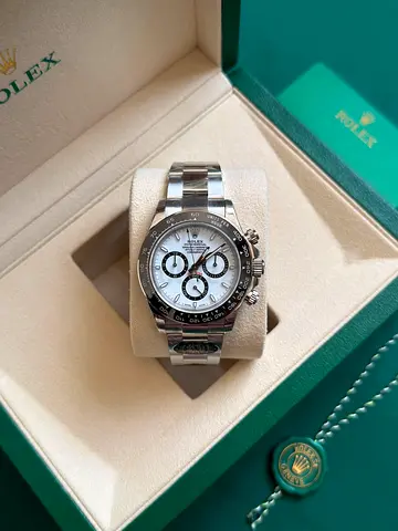 Rolex Daytona Panda white Size 40 (Men ) (Swiss movement)🇨🇭 (Water resistant)💧 Super master qual