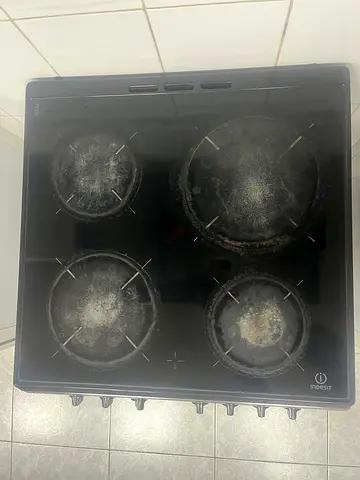 Used Indesit 4-Burner electrical oven