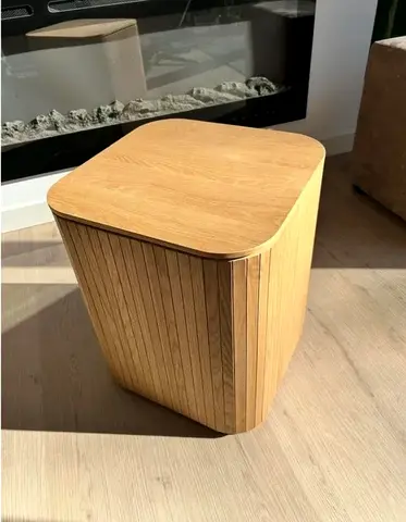 Pisa Side table - Natural Finish