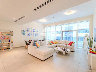 Luxurious 2BR + Maid | Near Metro and Marina Walk