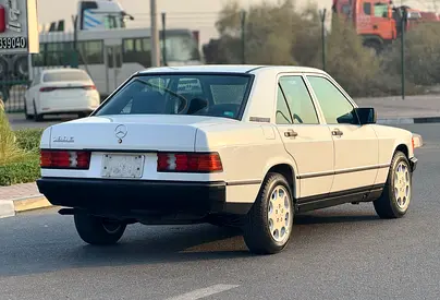 صورة 5 لـ 1990 Mercedes-BENZ E-CLASS
