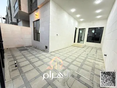 Two-story villa with a roof terrace, 10% down payment and a monthly installment of 5,000 dirhams, at an exceptional price including registration fees.