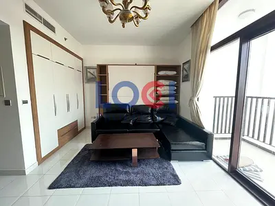 READY TO MOVE | WELL MAINTAINED | NEAR METRO