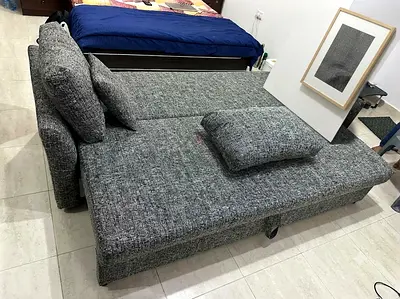 Premium 3-Seater Sofa Bed with Storage
Modern and comfortable sofa that easily converts into a spaci