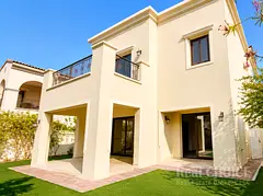 Skyline Elegance | Luxurious 5BR | Maid room
