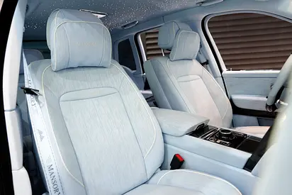 صورة 6 لـ 2025 ROLLS-ROYCE CULLINAN