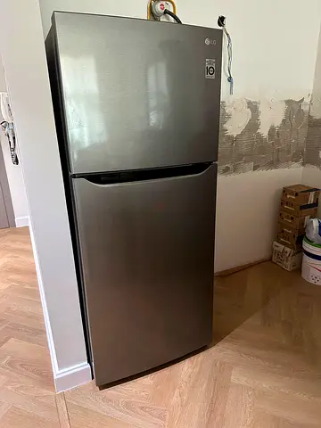 LG Top Freezer Refrigerator 320L - Stainless Steel, Good Condition