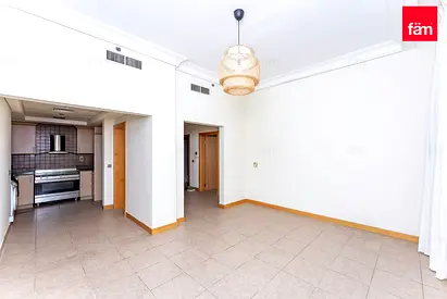 1br | Unfurnished | Park View | Rented