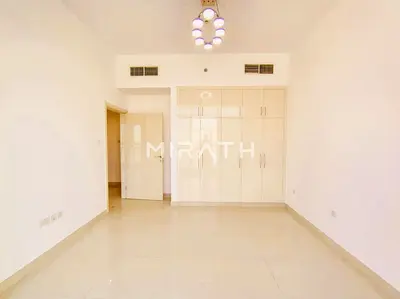 Luxury 3BR Living | Near La Mer Beach | Burj View
