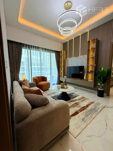 Fully Furnished 2BR | Pool & Community Views