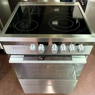 Fisher & Paykel Electric Cooker with Ceramic Hob