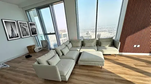 Contemporary L-Shape Sofa made with premium quality materials. Comfortable back cushions and spaciou