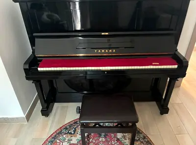 Yamaha U2 Upright Piano