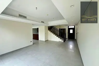 Hot Offer Huge Size Like New Villa 3Bedroom + Maid Room 5 Bathrooms Rent 170k