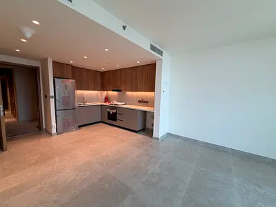 Highest Floor 1BR Brand New with Stunning City Vistas