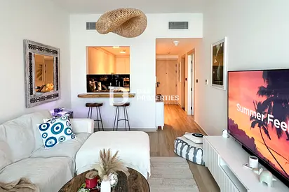 COMMUNITY VIEW | MUST SEE | READY TO MOVE IN