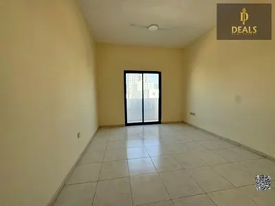 شقة غرفة وصالة واسعة مع بلكونة وتكييف مركزي للإيجار في النعيمية 2، عجمان – 25,000 درهم (4 دفعات)