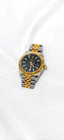 Rolex Datejust 41 - Ref. 126333 :للبيع * موديل 10/03/2026) 2026) Black Dial * Jubilee Bracelet * لعل