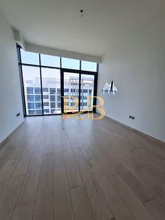 HUGE STUDIO | UNFURNISHED | POOL VIEW | HIGH FLOOR