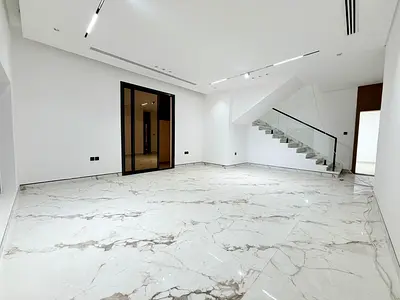 Luxury villa for annual rent, 5 bedrooms and 7 bathrooms in Al Zahia area