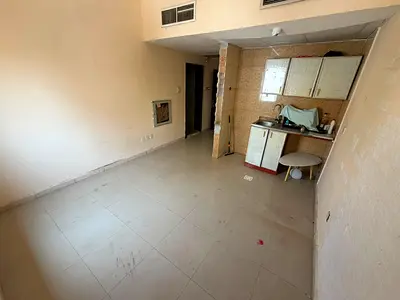 استوديو عائلي بموقع مميز – الراشدية 2، عجمان