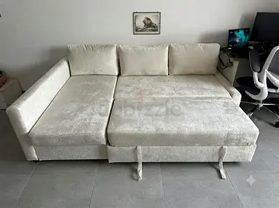 Sofa

Perfect combination of elegance and comfort.

✔ Storage Compartment
✔ Pull-Out Bed
✔ Left & Ri