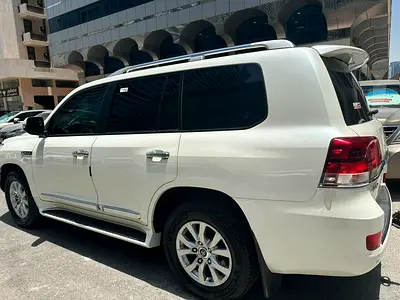 صورة 16 لـ 2021 Toyota LAND CRUISER