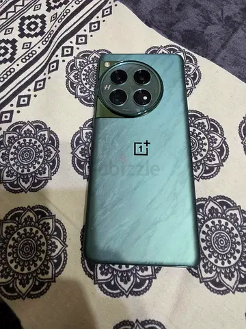 OnePlus 12 5G – 16GB RAM | 512GB Storage | Excellent Condition