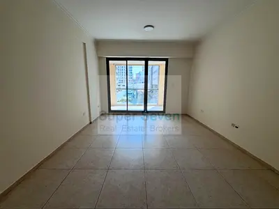 LARGE UNIT || ROAD VIEW || SPACIOUS