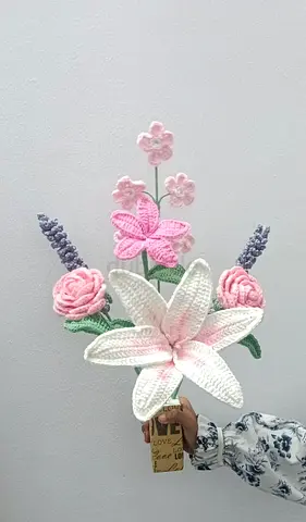 Crochet boquet