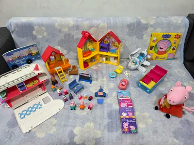 Peppa pig toys bundle. A big Peppa pig toys collection