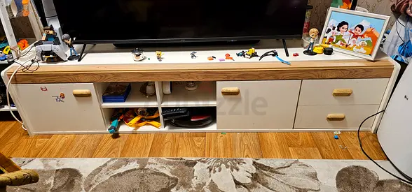 TV Unit