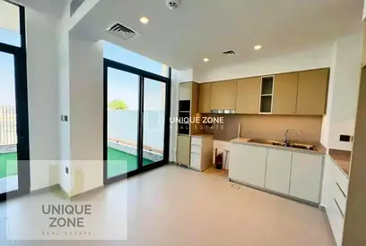 MULTIPLE OPTIONS | PRIME LOCATION | READY TO MOVE