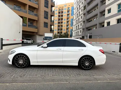 صورة مصغرة 4 لـ 2015 Mercedes-BENZ C-CLASS