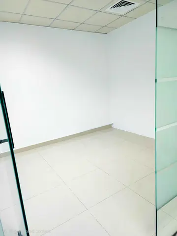OFFICE FOR RENT, METROPOLIS TOWER, BUSINESS BAY 880 sqft ,Efficient layout with multiple cabins(Att