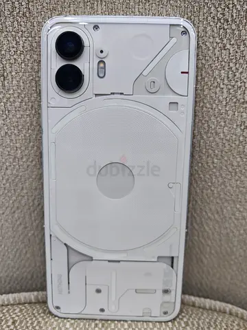 Nothing Phone 2 14/256- White, good condition, 2 cameras