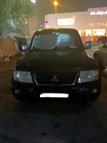 Mitsubishi Pajero GLS Medium Line 2007 GCC Specs