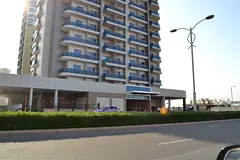 Vacant - Spacious 1 Bedroom + Hall - 5th Floor