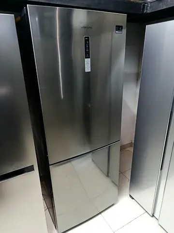Samsung bottom freezer Refrigerator