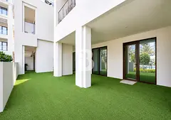Big Layout | Unfurnished | Beach Access