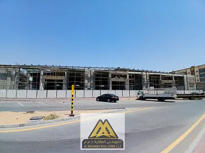 مجمع معارض تجارية كبرى 60,000 قدم² على شارع غرناطة مباشرة للإيجار السنوي في المويهات 3، عجمان